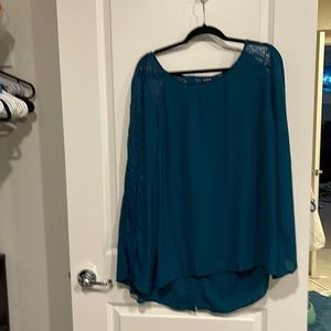 Torrid size 2 lady’s top with button down details